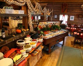 Hotel Hullu Poro - Sirkka - Baari