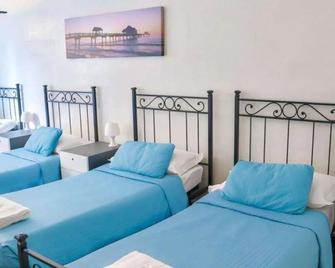 B&B I Am Here - Gioia 66 - Milan
