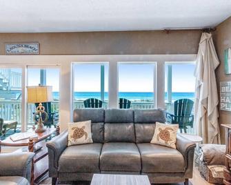 Oceanfront, 1st Floor (Lower), Fully-Updated, Luxurious 3-BR, 3-Bath Condominium - Laguna Beach - Sala de estar