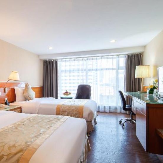 Yihe Hotel Ouzhuang image 1