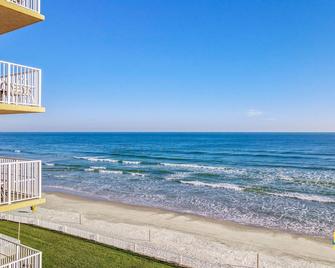 Pool-side OceanFront Condo - Steps to Beach & Flagler Ave - New Smyrna Beach - Beach