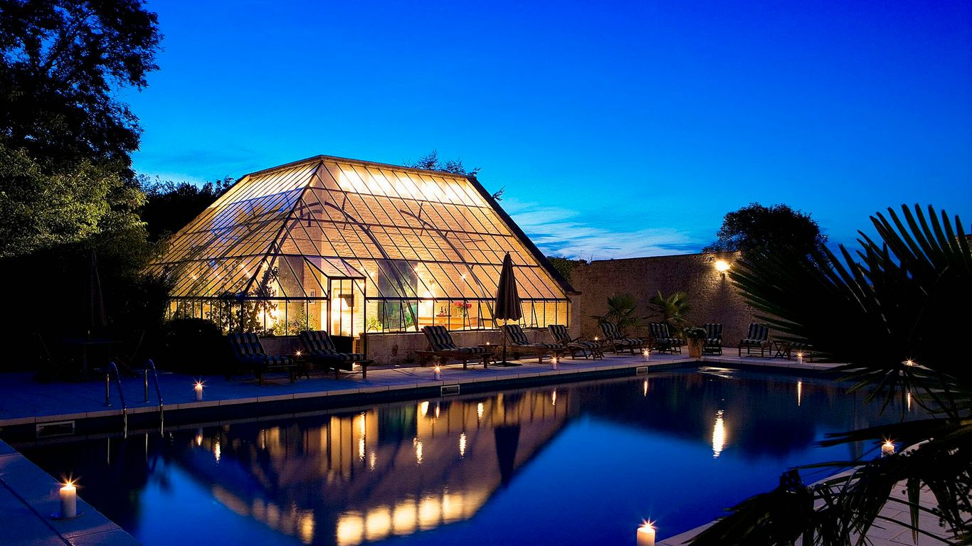 Chateau La Cheneviere