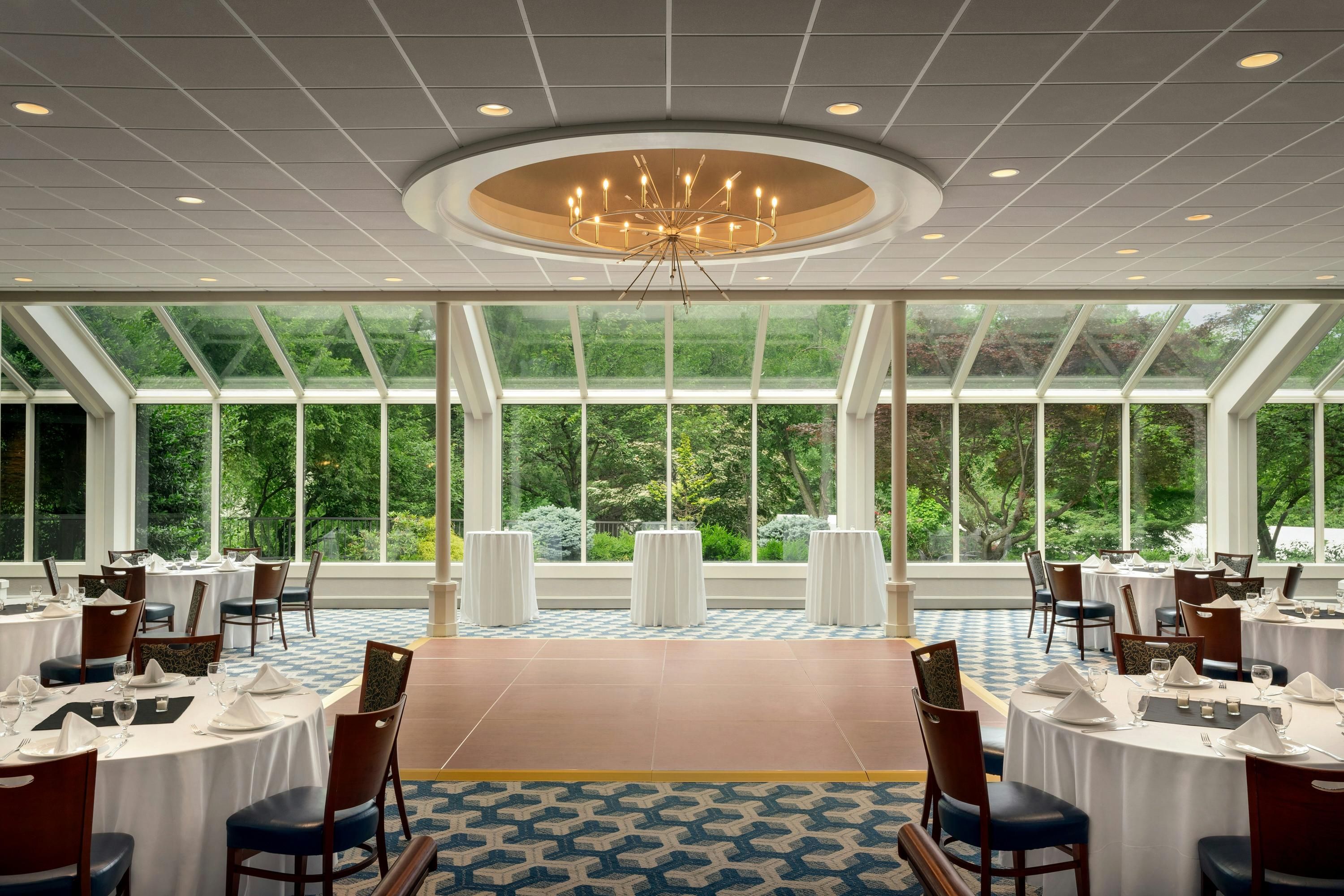 Doubletree by Hilton Somerset Hotel and Conference Center - Somerset - Restoran