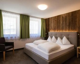 Hotel & Residence Rebhof - Tirolo - Slaapkamer