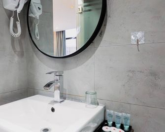 Hotel 99 Seri Kembangan - Seri Kembangan