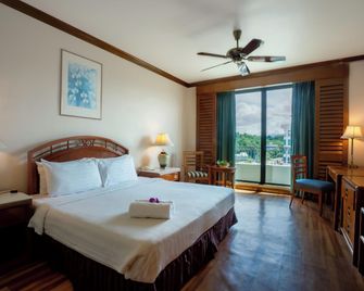 Sabah Oriental Hotel - Kota Kinabalu