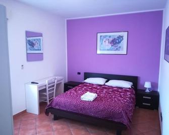 B&B Ciampino - Ciampino - Bedroom