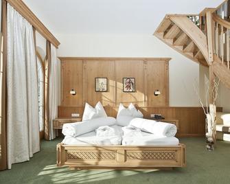 Wohlfühlhotel Kerschdorfer - Alpine Hotel - Garni Superior- Adults Only - Kaltenbach - Спальня