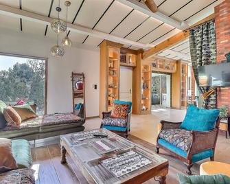 The workshop - Atypical loft private swimming pool & garden 3 stars - Aubais - Salon