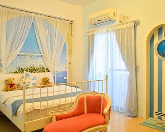 Love In Aegean Sea Homestay - Hualien City - Habitación