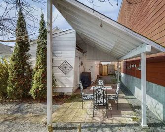 Two bedroom in United States of America, Ferndale - Ferndale - Патіо