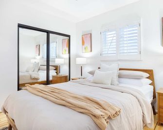 A-lister by Avantstay Hollywood Hills Luxe Group Escape w/ Pool - Los Angeles - Bedroom