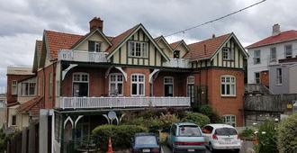 Stafford Gables Hostel - Dunedin - Κτίριο