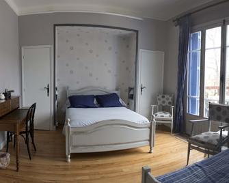 La Maison Blanche - Lorp-Sentaraille - Bedroom