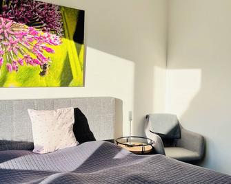 Neues, ruhiges Apartment Nordic in Düsseldorf-Nord - דיסלדורף - חדר שינה
