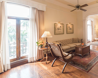 The Oberoi Grand Kolkata - Kalkutta - Makuuhuone