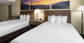 Days Inn by Wyndham Penn State - State College - Chambre