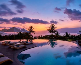 Sheraton Bali Kuta Resort - Kuta - Pool