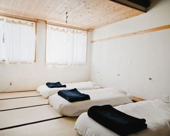 Hostel Saruya - Fujiyoshida