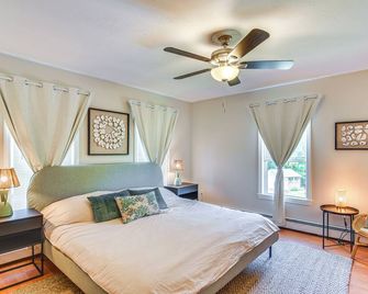 Wakefield Escape Walk To Downtown And Ne - South Kingstown - Habitación