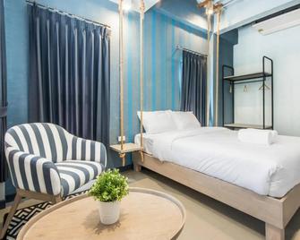 Mimi and Jim Co-living space - Cha-am - Camera da letto