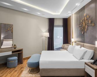 Crystal Lotus Luxury Palace - By Pickalbatros - El Alamein - Camera da letto