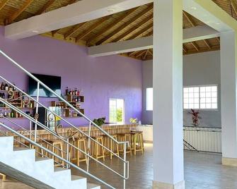 Luxury Havens, in the hills of Passley Gardens, overlooking Port Antonio - Port Antonio - Escalier