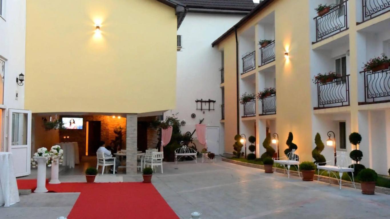 Hotel Arizona