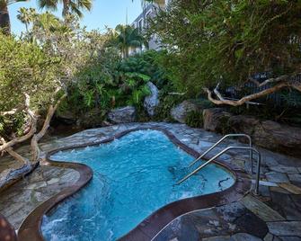 Oceanfront condo at North Coast Village - Oceanside - Pool