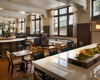 Courtyard by Marriott Seattle Downtown/Pioneer Square - Seattle - Bar