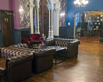 Oaklands Hall Hotel Grimsby - Laceby - Lounge
