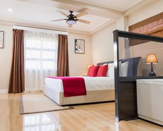 Myah's Hotel - Kingstown - Bedroom