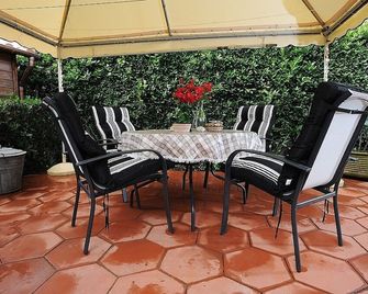 Villa La Certosa - Pisa - Patio