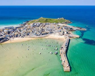 Trestenor Cottage St Ives town. Cosy Cottage. - St. Ives - Beach