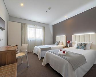 Hotel Azinheira - Fátima - Bedroom