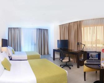 Hotel Millenium Barrancabermeja - Barrancabermeja - Bedroom