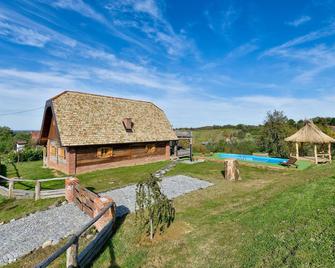 Stunning Home In Popovaca With 3 Bedrooms, Wifi And Outdoor Swimming Pool - Popovača - Pool