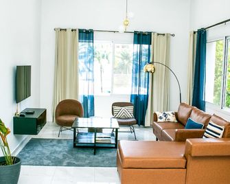 Appartement Rénové à 2 min de Kin Plaza Rotana - Кіншаса - Вітальня