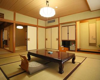 Chikurinin Gunpoen - Yoshino - Soveværelse