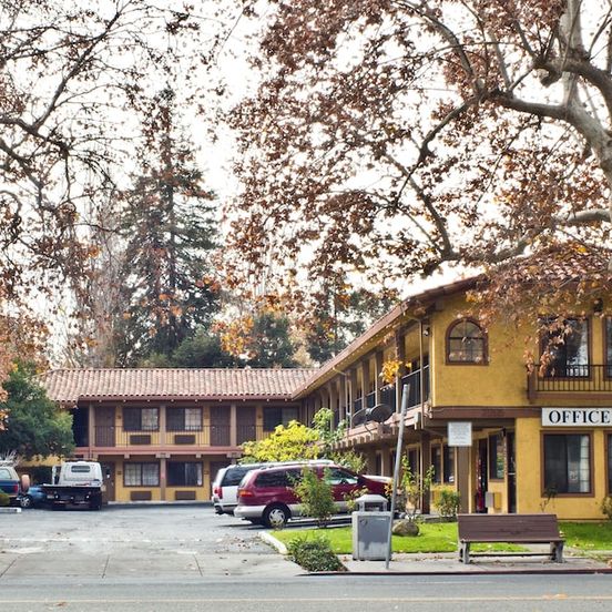 Building view of Valley Inn San Jose