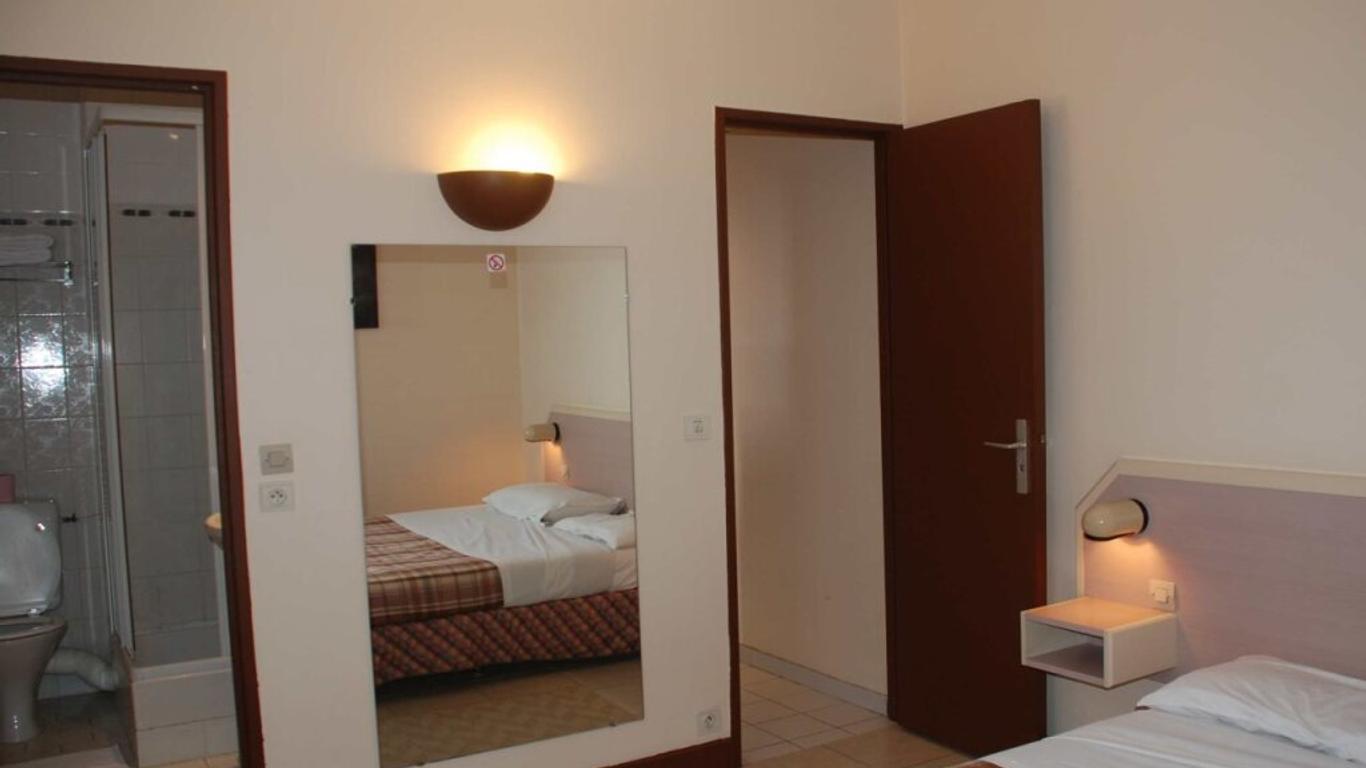 Residence De La Tour