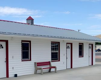 Paintbrush Inn - Thermopolis - Budova