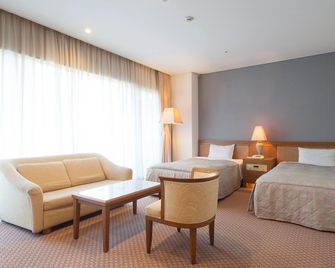 New Sunpia Himeji Yumesaki - Himeji - Habitación