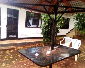 Good place to stay,just closer to Moshi town and many higher learning colleges - Moshi - Innenhof