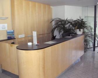 Hotel Helvetia - Bregenz - Front desk