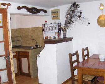 Campagne le bas Bérard G1391 - La Garde-Freinet - Їдальня