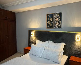Lekker Estate - Yaoundé - Bedroom