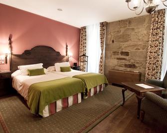Hotel Virxe da Cerca by Pousadas de Compostela - Santiago de Compostela - Bedroom