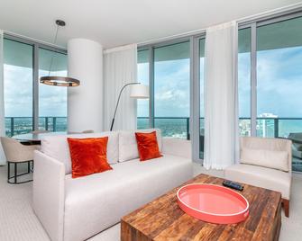 Private Ocean Condos at Hyde Beach Resort & Residences - Hollywood - Sala de estar