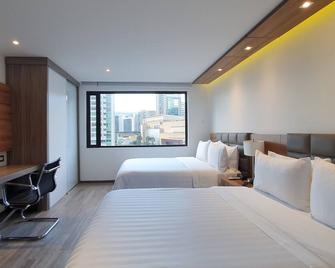 جي إتش إل هوتل بورتون ميديلين - ميديلين - غرفة نوم